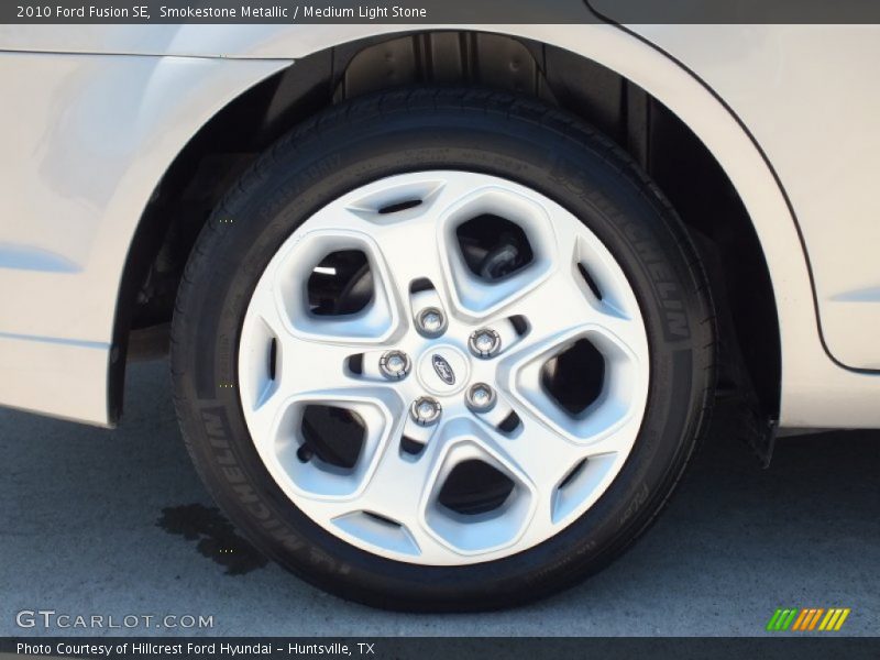 Smokestone Metallic / Medium Light Stone 2010 Ford Fusion SE