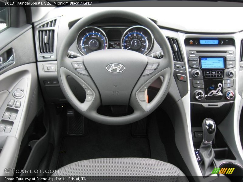 Midnight Black / Gray 2013 Hyundai Sonata GLS