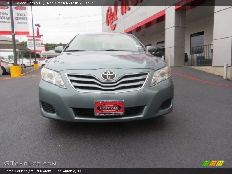 Aloe Green Metallic / Bisque 2010 Toyota Camry LE
