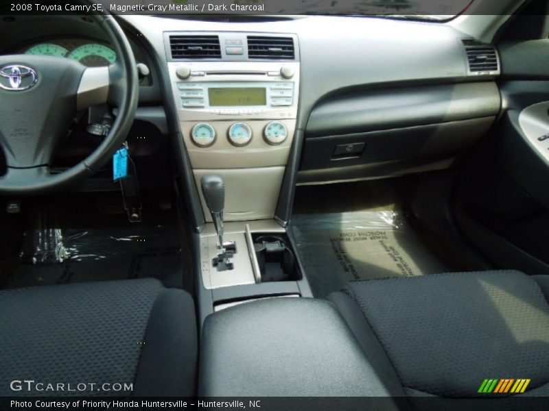 Magnetic Gray Metallic / Dark Charcoal 2008 Toyota Camry SE