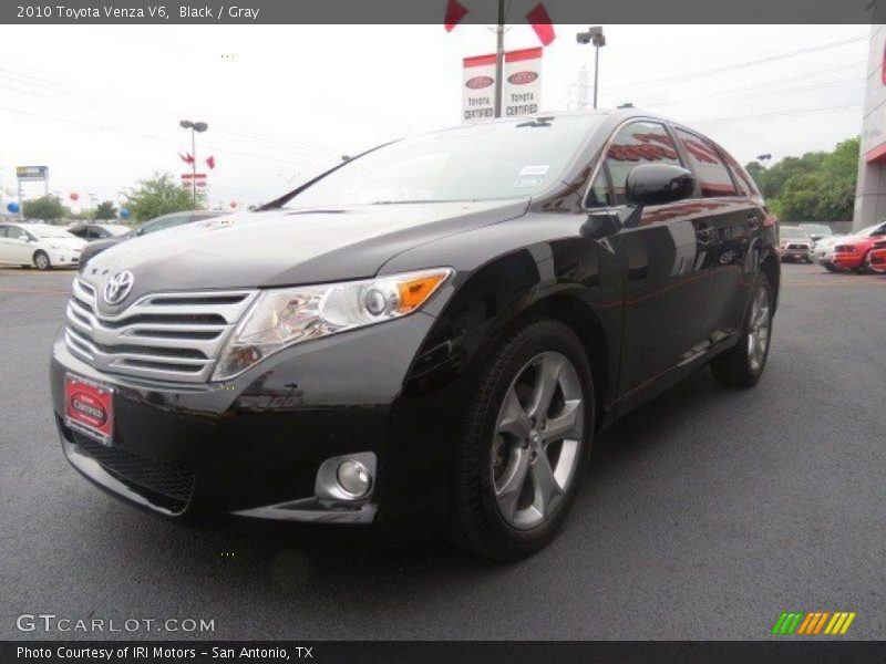 Black / Gray 2010 Toyota Venza V6