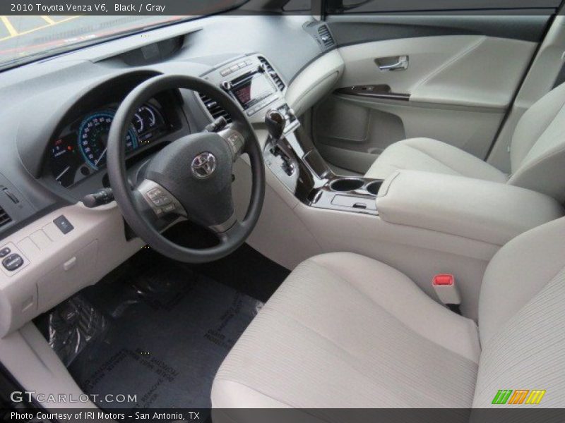 Black / Gray 2010 Toyota Venza V6