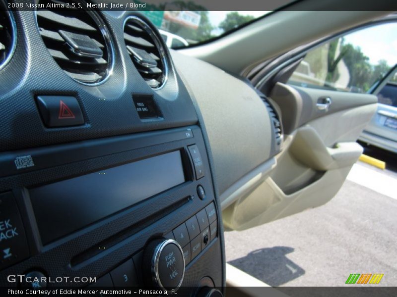 Metallic Jade / Blond 2008 Nissan Altima 2.5 S