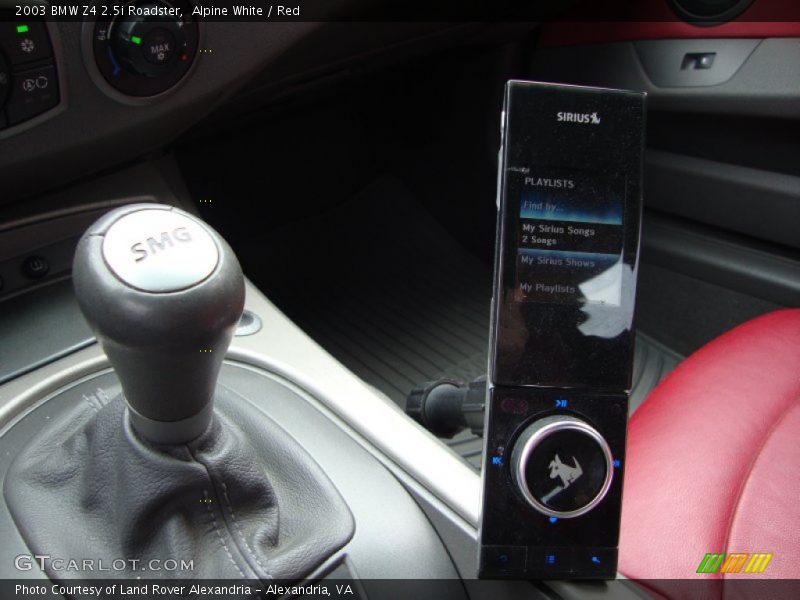 Alpine White / Red 2003 BMW Z4 2.5i Roadster