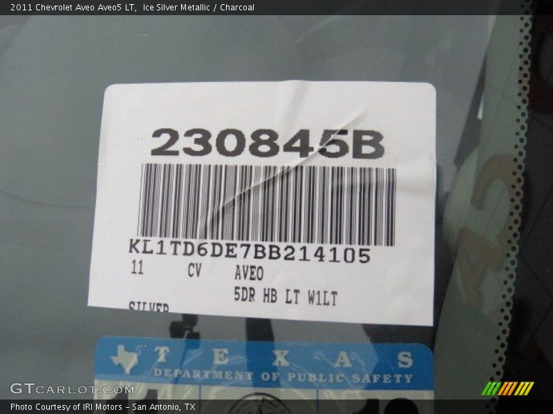 Ice Silver Metallic / Charcoal 2011 Chevrolet Aveo Aveo5 LT