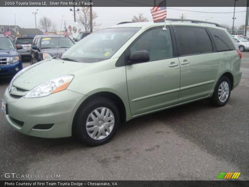 Silver Pine Mica / Taupe 2009 Toyota Sienna LE