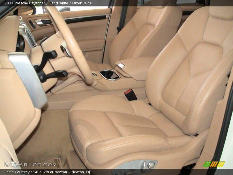 Sand White / Luxor Beige 2011 Porsche Cayenne S