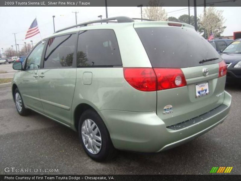 Silver Pine Mica / Taupe 2009 Toyota Sienna LE