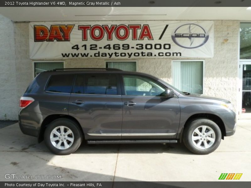 Magnetic Gray Metallic / Ash 2012 Toyota Highlander V6 4WD