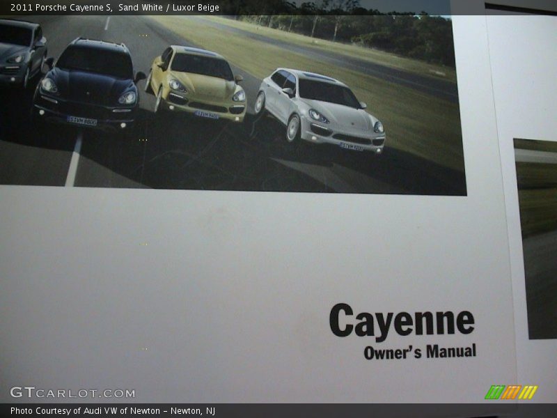 Sand White / Luxor Beige 2011 Porsche Cayenne S