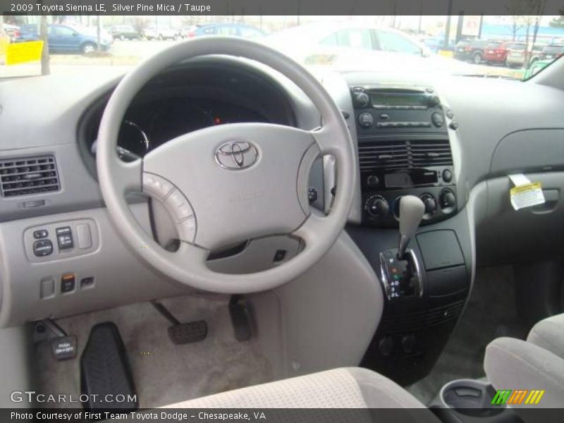 Silver Pine Mica / Taupe 2009 Toyota Sienna LE