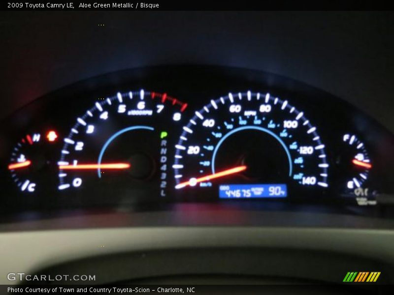 Aloe Green Metallic / Bisque 2009 Toyota Camry LE