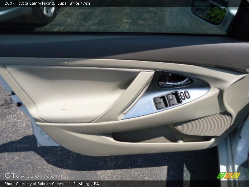 Super White / Ash 2007 Toyota Camry Hybrid