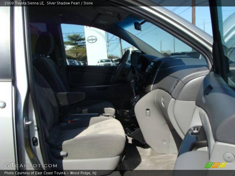 Silver Shadow Pearl / Stone 2009 Toyota Sienna LE