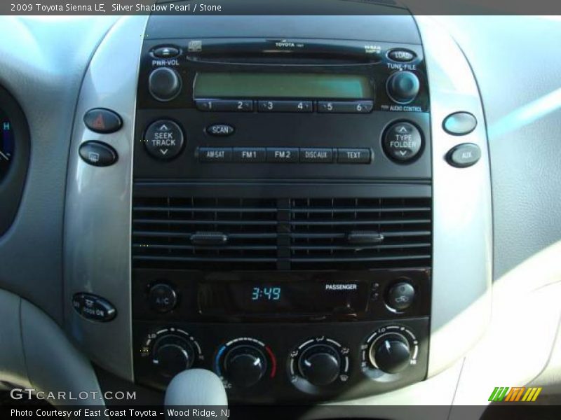 Silver Shadow Pearl / Stone 2009 Toyota Sienna LE
