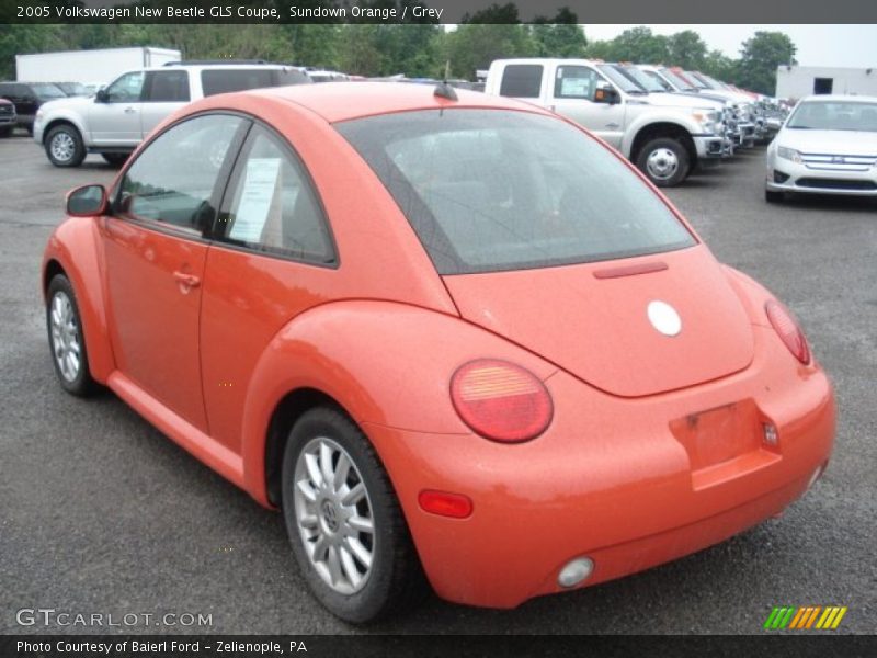 Sundown Orange / Grey 2005 Volkswagen New Beetle GLS Coupe