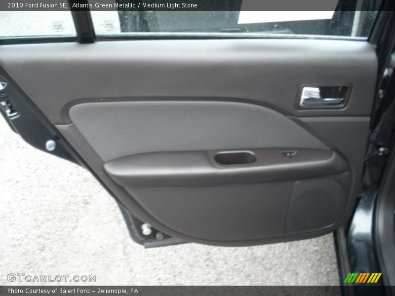Atlantis Green Metallic / Medium Light Stone 2010 Ford Fusion SE