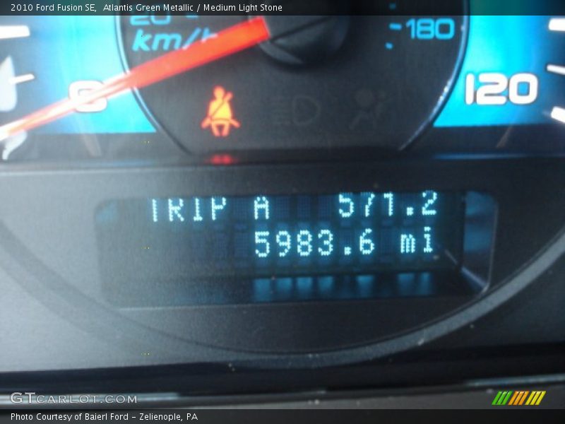 Atlantis Green Metallic / Medium Light Stone 2010 Ford Fusion SE