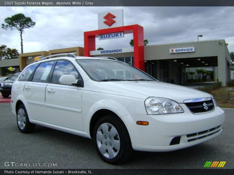 Absolute White / Grey 2007 Suzuki Forenza Wagon