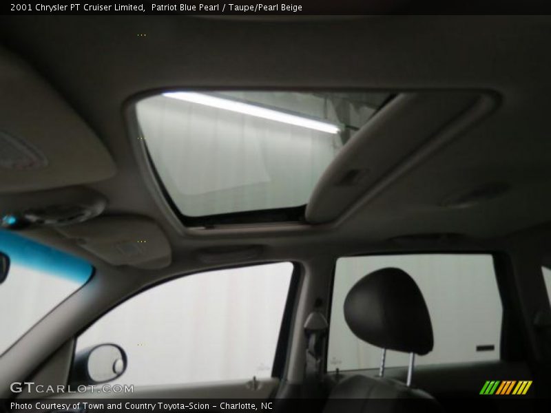 Patriot Blue Pearl / Taupe/Pearl Beige 2001 Chrysler PT Cruiser Limited