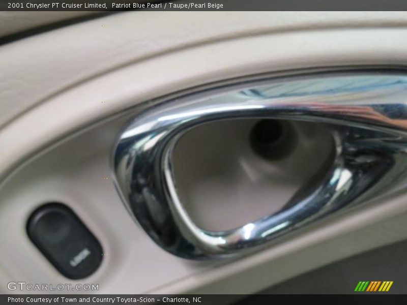 Patriot Blue Pearl / Taupe/Pearl Beige 2001 Chrysler PT Cruiser Limited