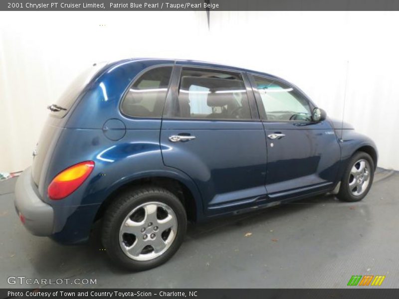 Patriot Blue Pearl / Taupe/Pearl Beige 2001 Chrysler PT Cruiser Limited