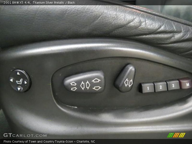 Titanium Silver Metallic / Black 2001 BMW X5 4.4i