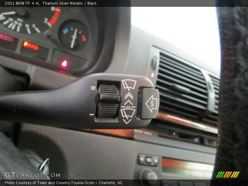 Titanium Silver Metallic / Black 2001 BMW X5 4.4i
