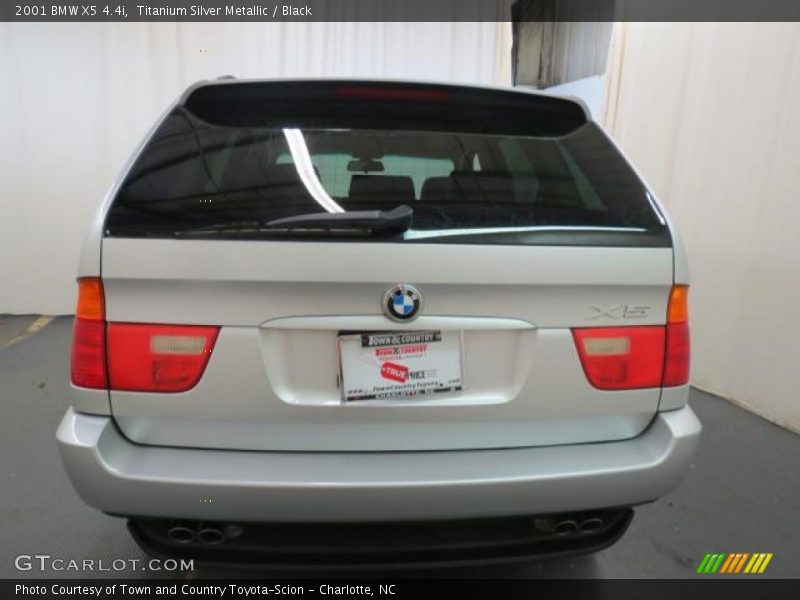 Titanium Silver Metallic / Black 2001 BMW X5 4.4i
