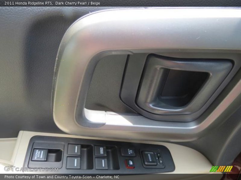 Dark Cherry Pearl / Beige 2011 Honda Ridgeline RTS