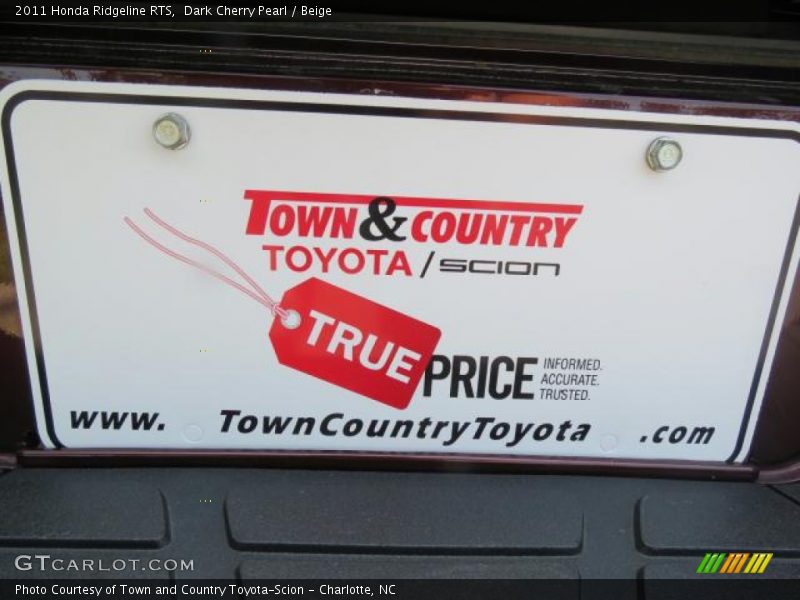 Dark Cherry Pearl / Beige 2011 Honda Ridgeline RTS