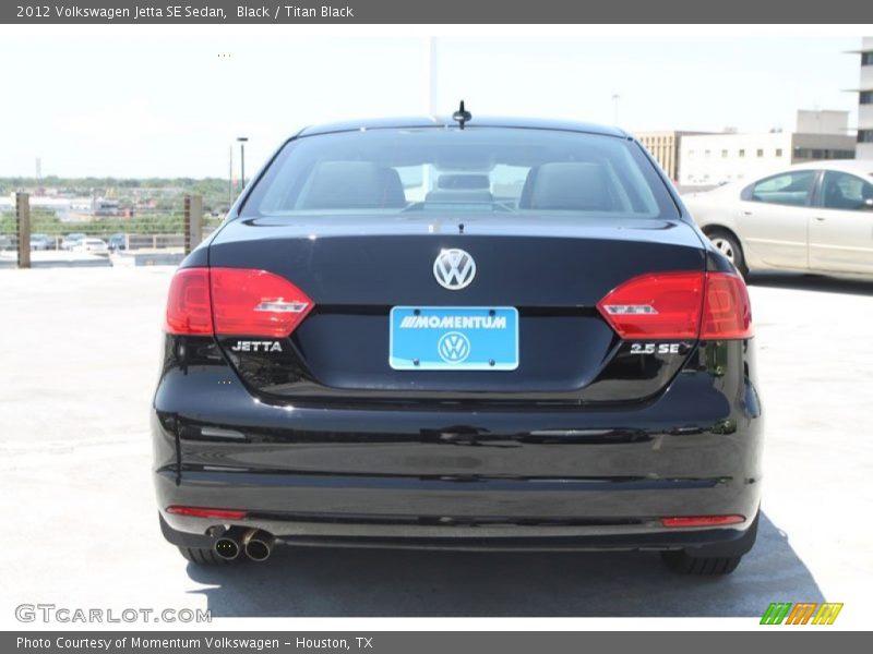Black / Titan Black 2012 Volkswagen Jetta SE Sedan
