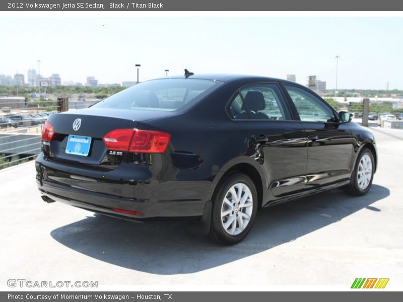 Black / Titan Black 2012 Volkswagen Jetta SE Sedan