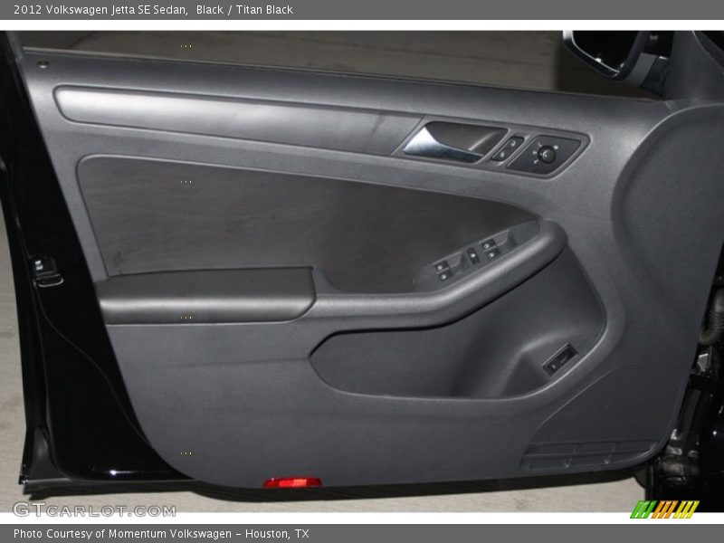 Black / Titan Black 2012 Volkswagen Jetta SE Sedan