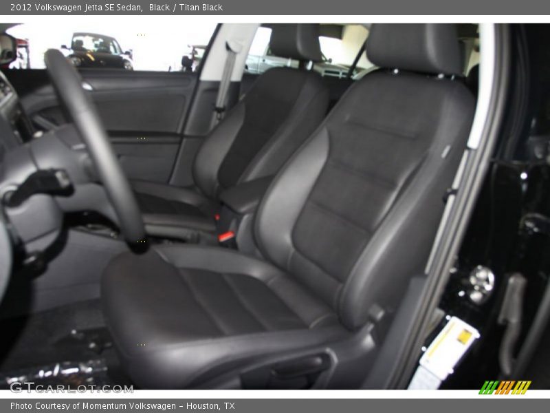 Black / Titan Black 2012 Volkswagen Jetta SE Sedan