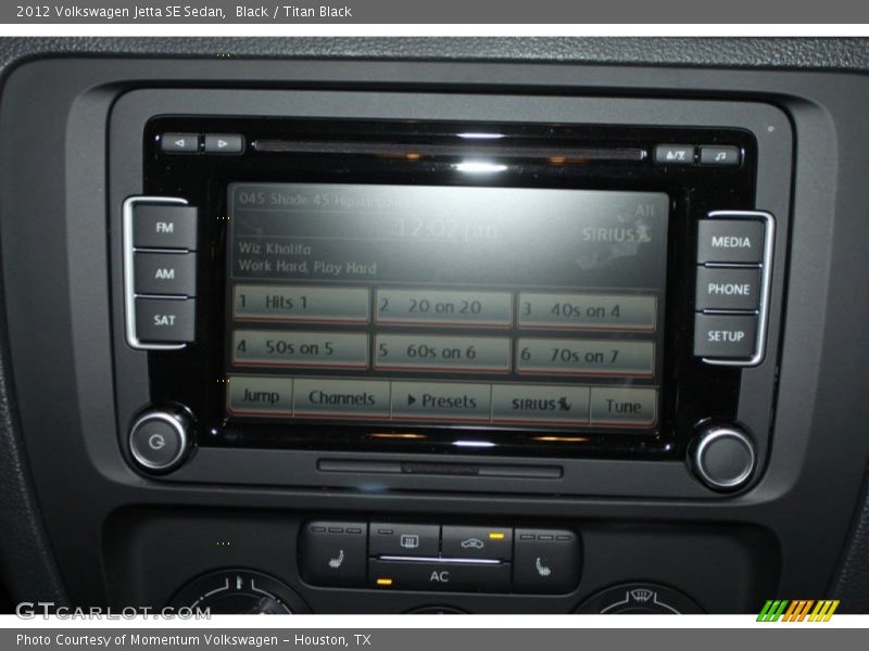 Black / Titan Black 2012 Volkswagen Jetta SE Sedan