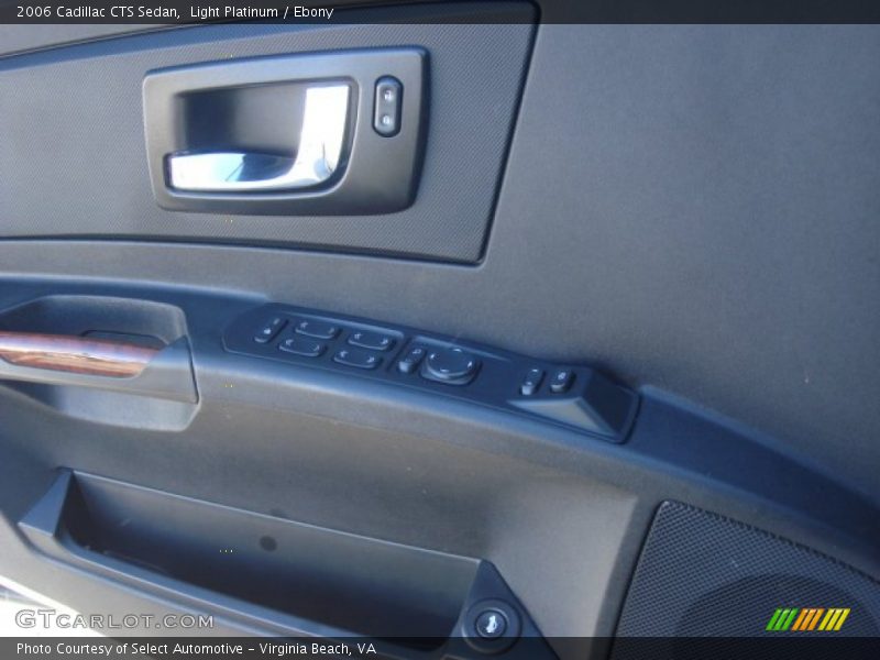 Light Platinum / Ebony 2006 Cadillac CTS Sedan