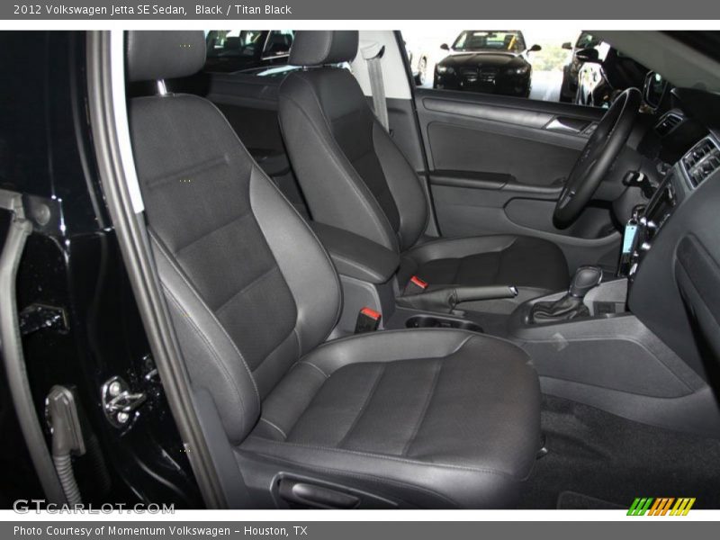 Black / Titan Black 2012 Volkswagen Jetta SE Sedan