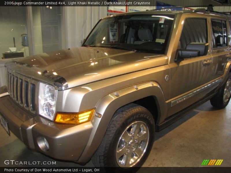 Light Khaki Metallic / Dark Khaki/Light Graystone 2006 Jeep Commander Limited 4x4