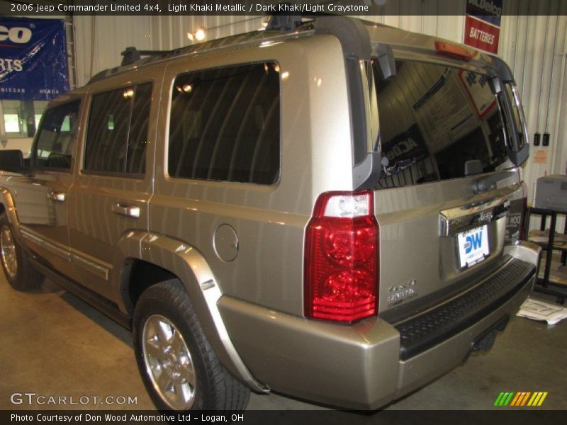 Light Khaki Metallic / Dark Khaki/Light Graystone 2006 Jeep Commander Limited 4x4