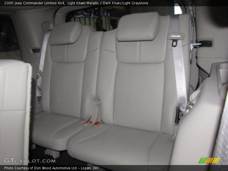 Light Khaki Metallic / Dark Khaki/Light Graystone 2006 Jeep Commander Limited 4x4
