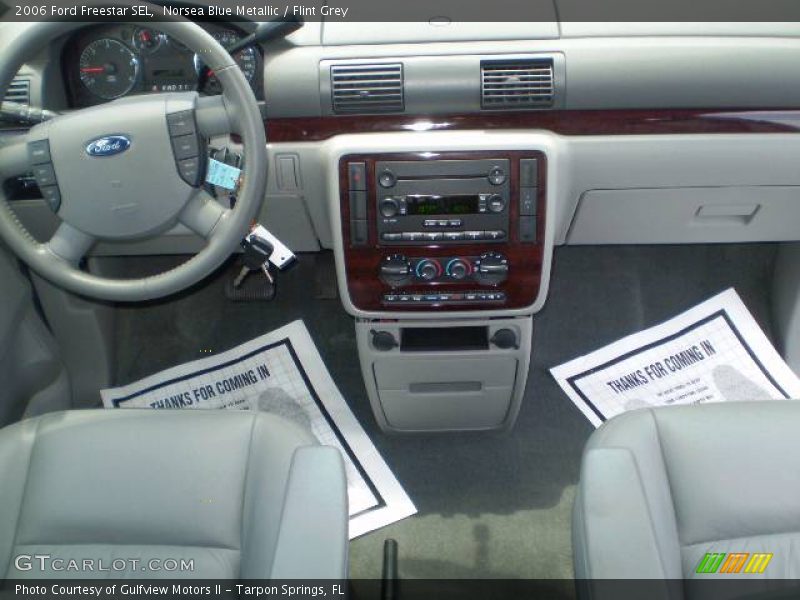 Norsea Blue Metallic / Flint Grey 2006 Ford Freestar SEL