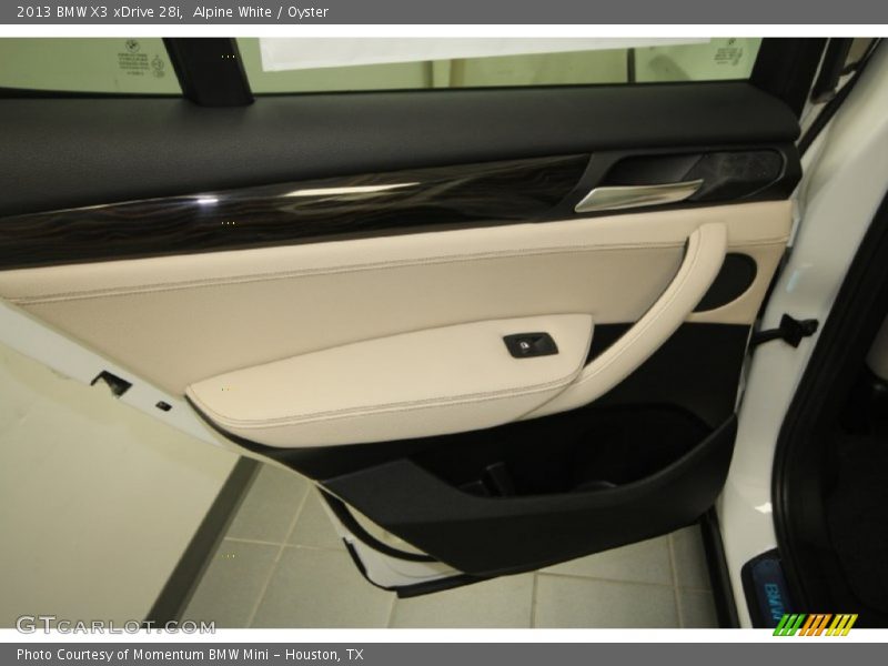 Alpine White / Oyster 2013 BMW X3 xDrive 28i