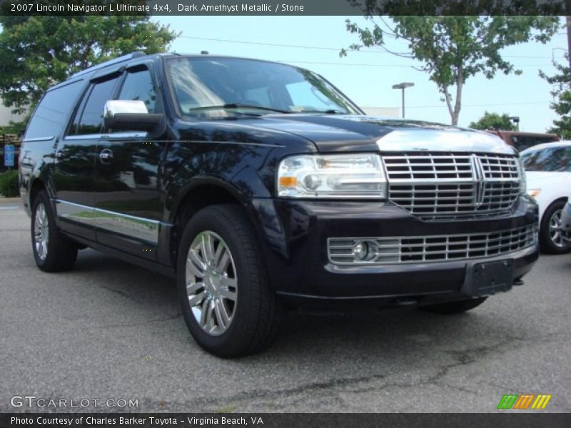 Front 3/4 View of 2007 Navigator L Ultimate 4x4
