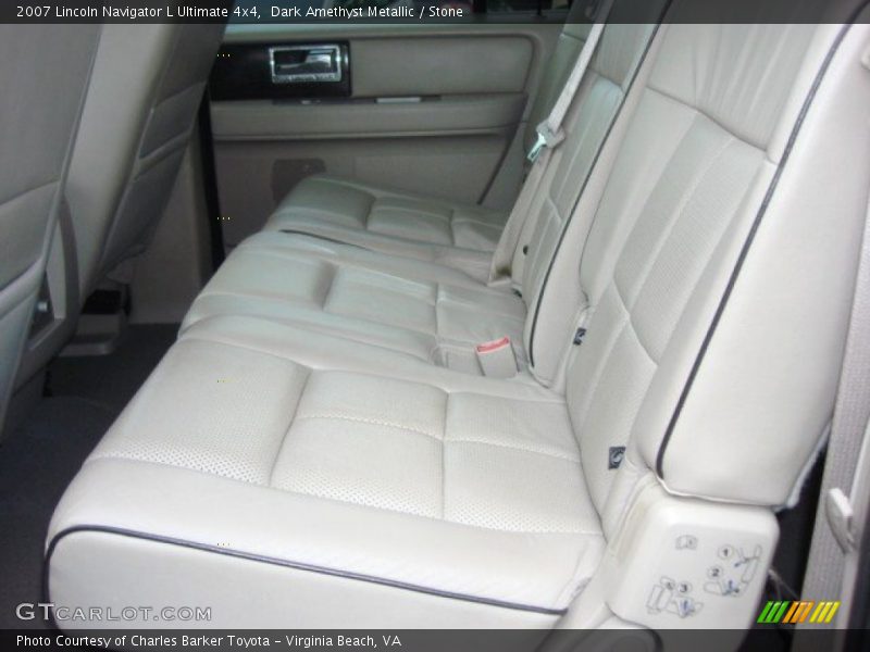 Rear Seat of 2007 Navigator L Ultimate 4x4