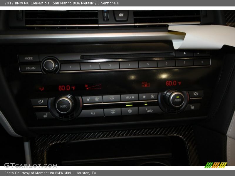 Audio System of 2012 M6 Convertible