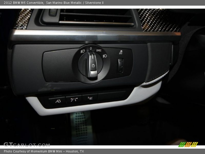 Controls of 2012 M6 Convertible