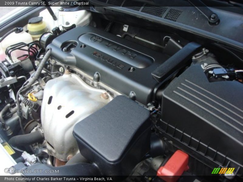 Super White / Charcoal 2009 Toyota Camry SE
