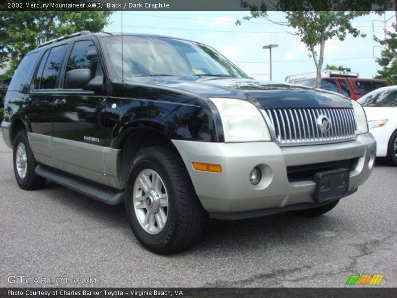Front 3/4 View of 2002 Mountaineer AWD