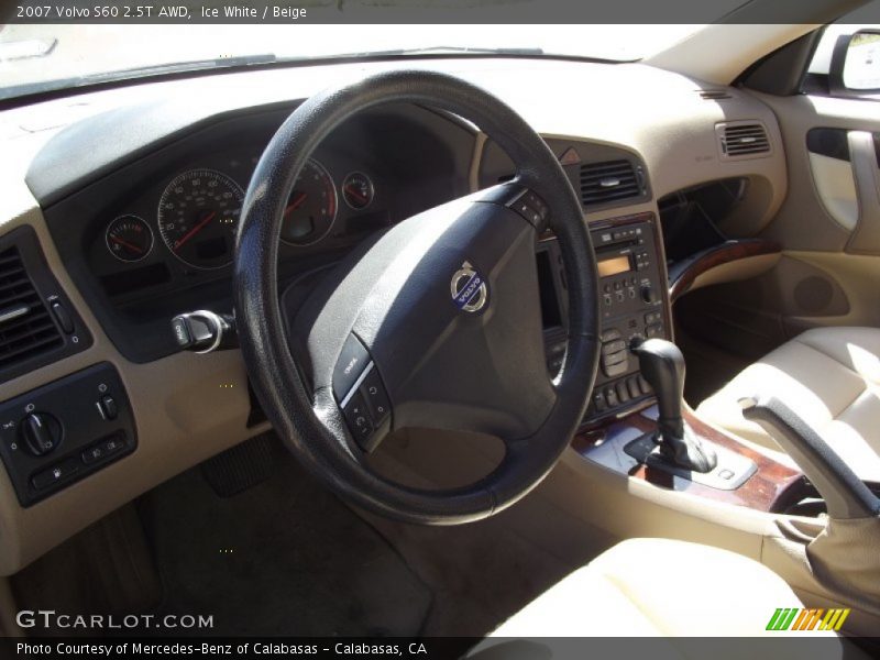 Ice White / Beige 2007 Volvo S60 2.5T AWD